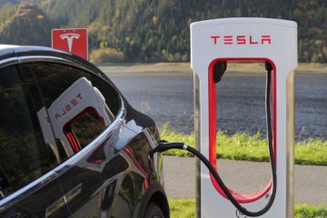 Tesla schafft es in den S&P 500