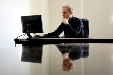US-Arbeitsmarkt normalisiert sich - weniger offene Stellen